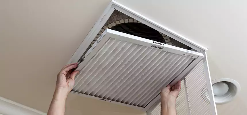 Robust Commercial Air Duct Cleaning in Naperville